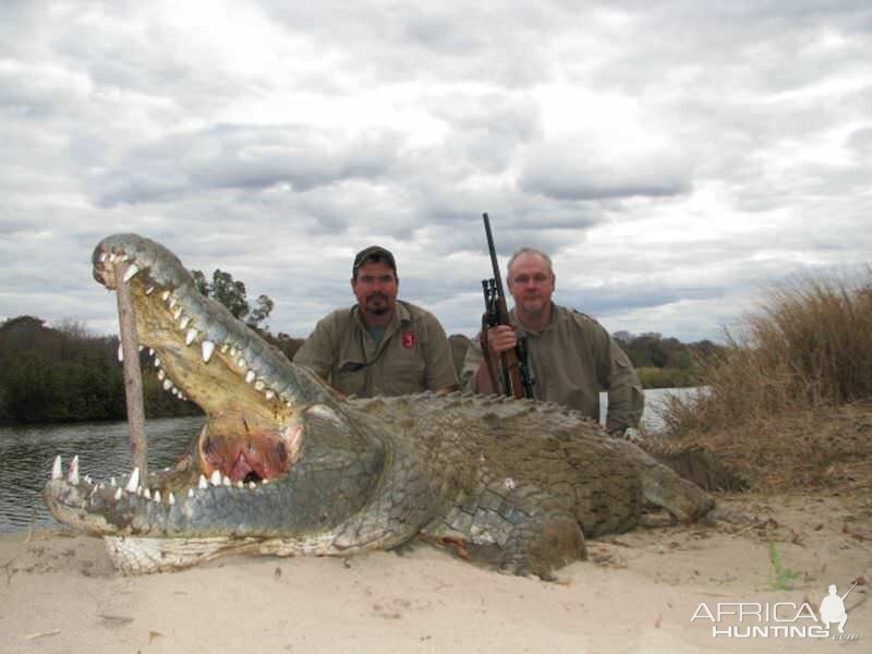 Zimbabwe Crocodile Hunting