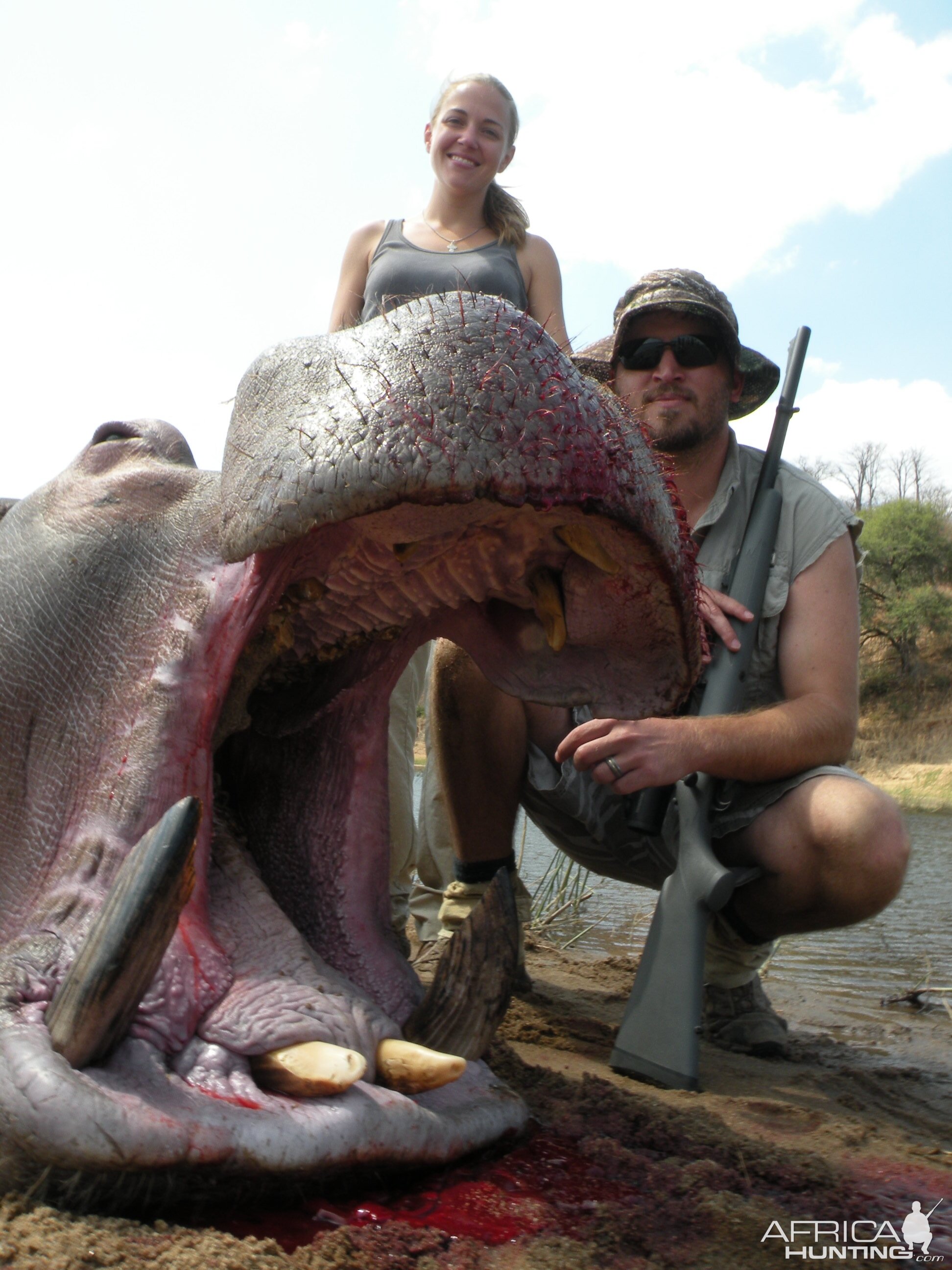 Zimbabwe Hunting Hippo